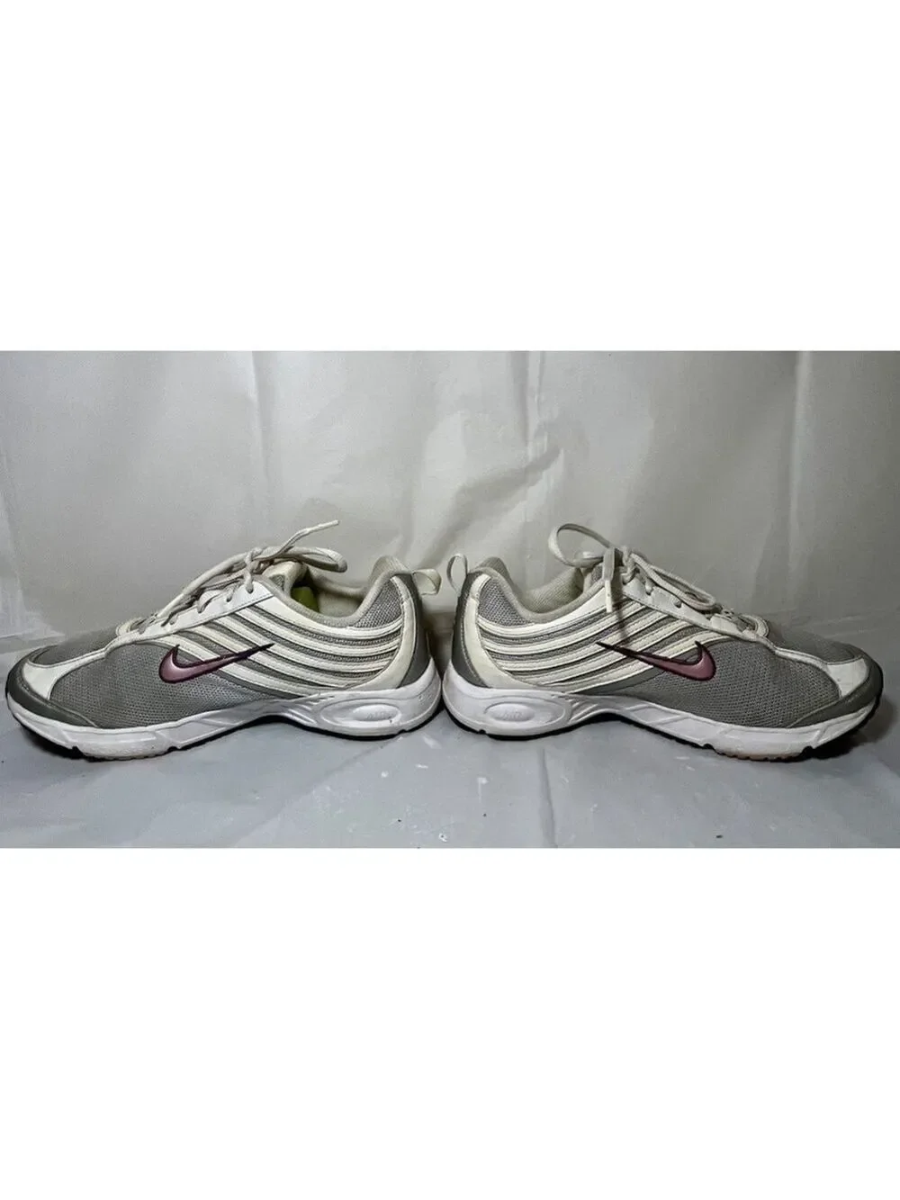 Nike Women Shoe Air Impel II Size 8.5 White Silver Walking Sneaker nike 312932-0